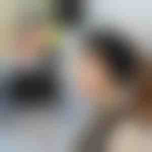 Háčkovaná čiapka s copom | BEANIEHUT